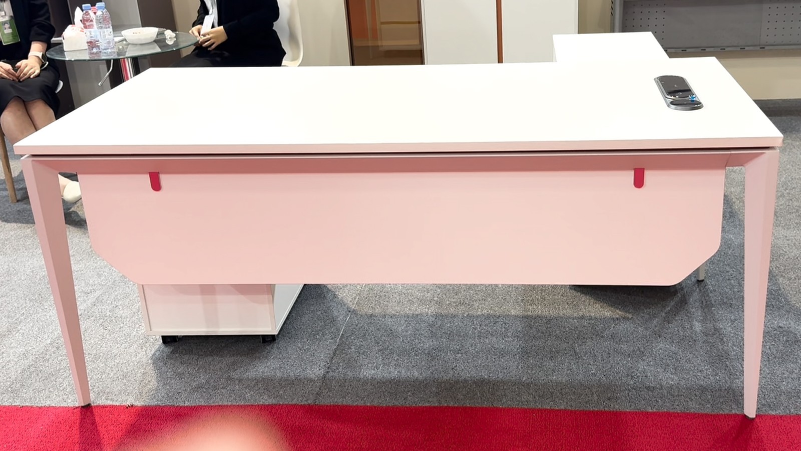 Xusheng Furniture Shines at INDEX 2025: A Journey of Innovation and Partnership
